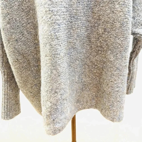 JESSICA SIMPSON Women Long Sleeve Pull-Over Turtle Neck Gray/Blu Sweater Sz XS - Picture 10 of 14